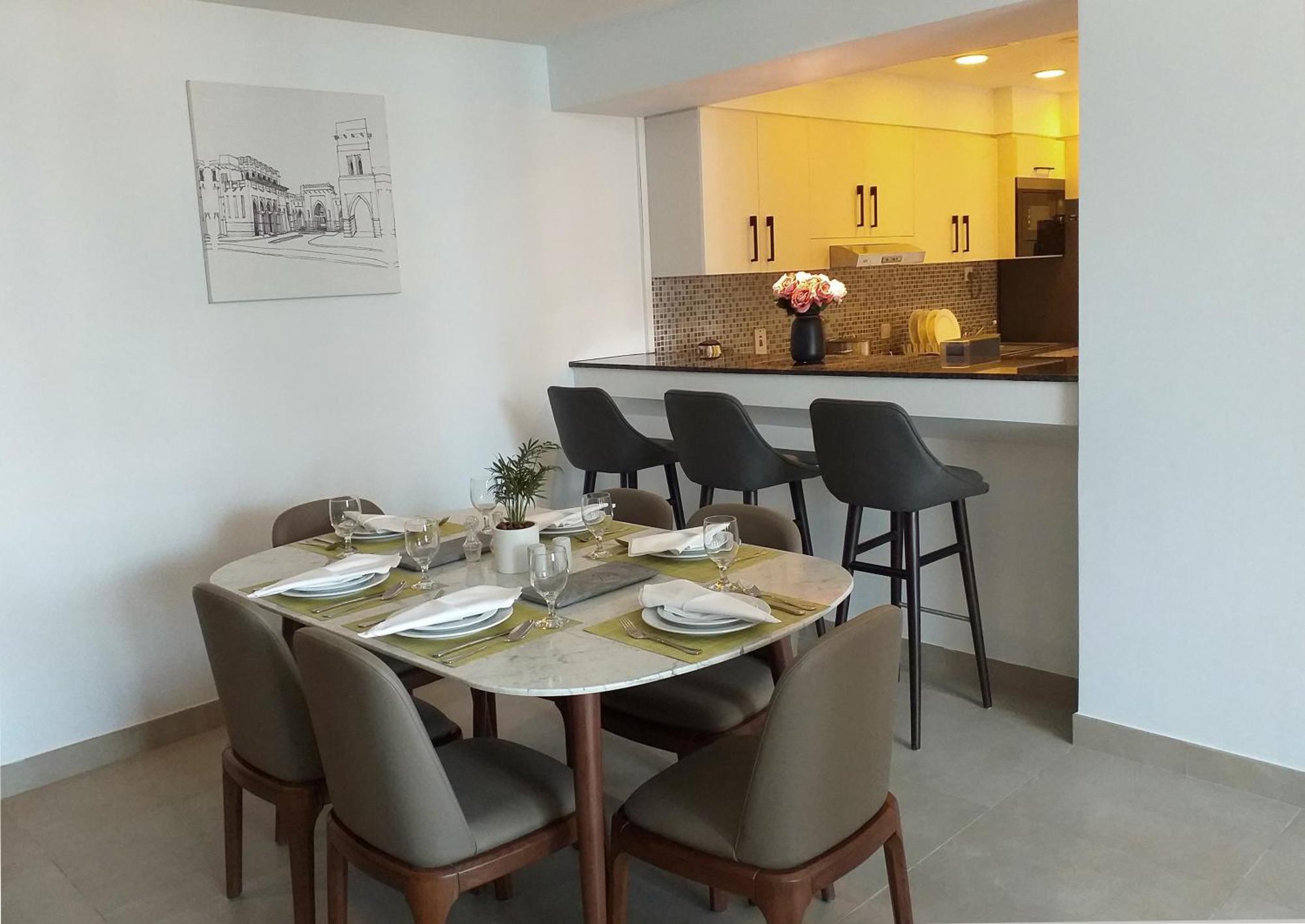 Somerset West Bay Doha Bagian luar foto